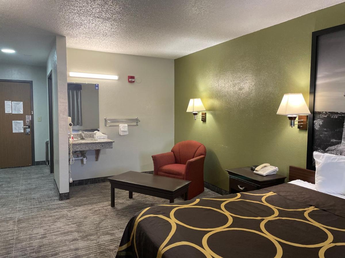 Super 8 By Wyndham Amarillo Central Tx מראה חיצוני תמונה