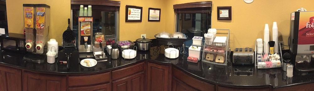 Super 8 By Wyndham Amarillo Central Tx מראה חיצוני תמונה