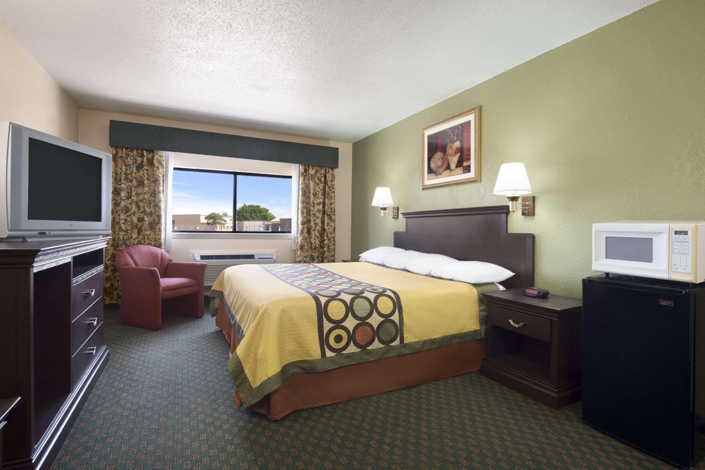 Super 8 By Wyndham Amarillo Central Tx מראה חיצוני תמונה