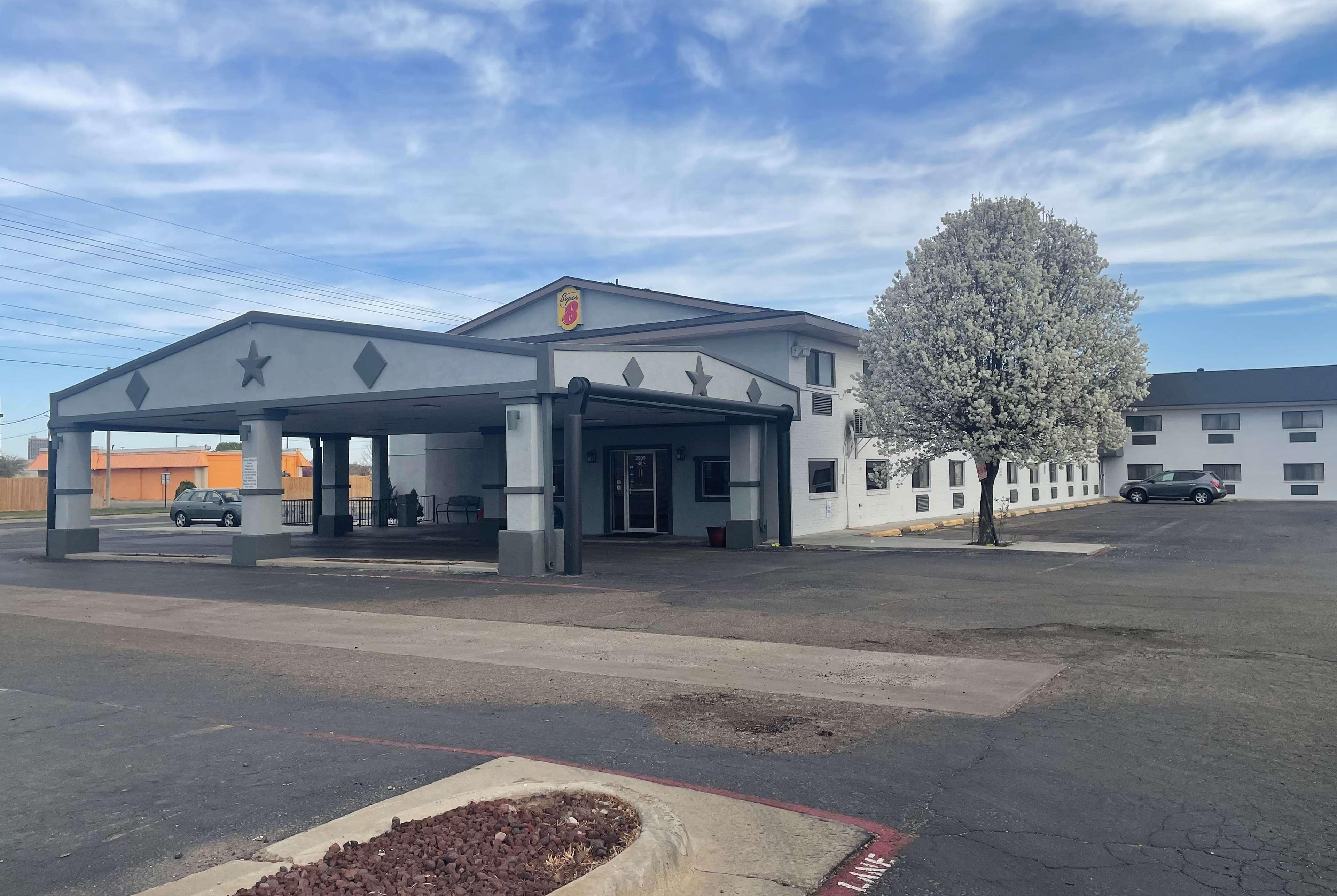 Super 8 By Wyndham Amarillo Central Tx מראה חיצוני תמונה