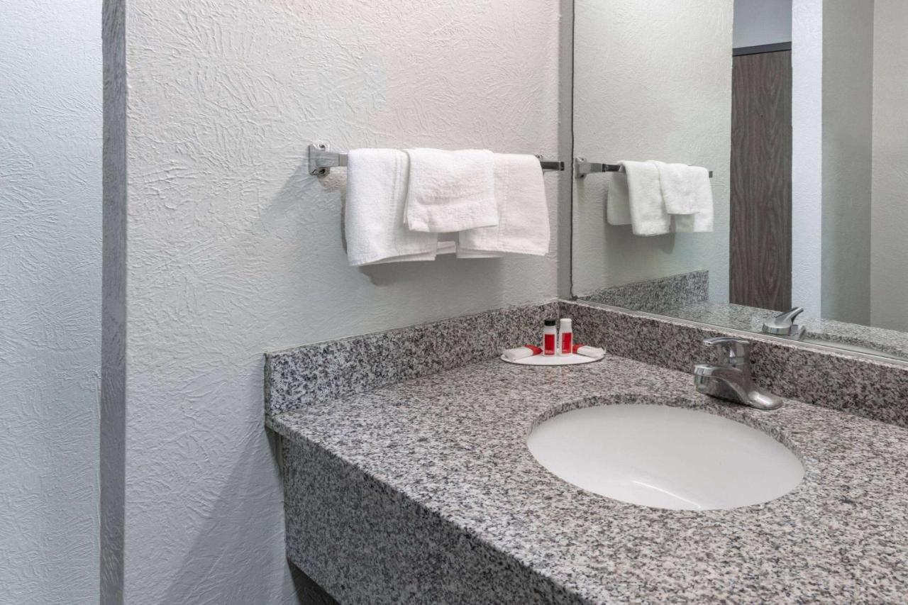 Super 8 By Wyndham Amarillo Central Tx מראה חיצוני תמונה