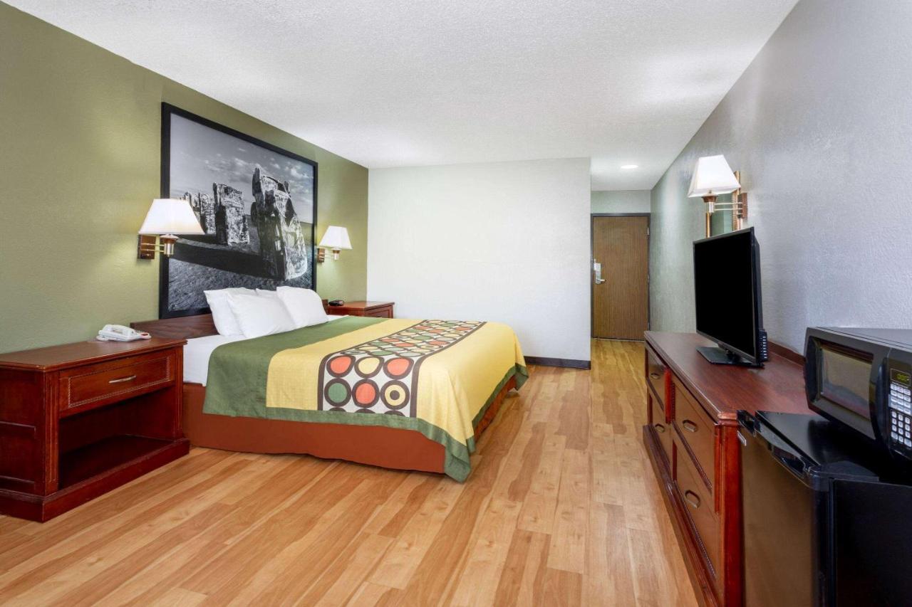 Super 8 By Wyndham Amarillo Central Tx מראה חיצוני תמונה