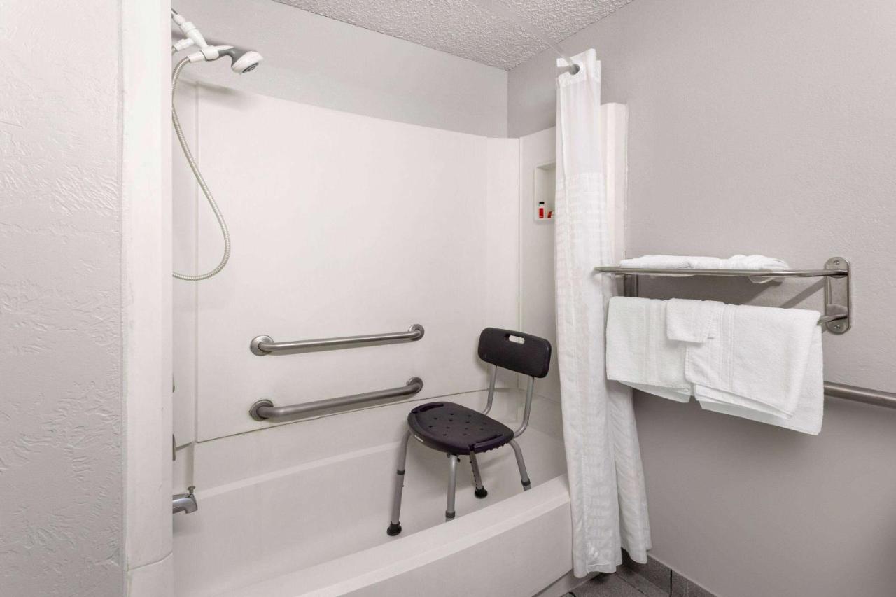 Super 8 By Wyndham Amarillo Central Tx מראה חיצוני תמונה